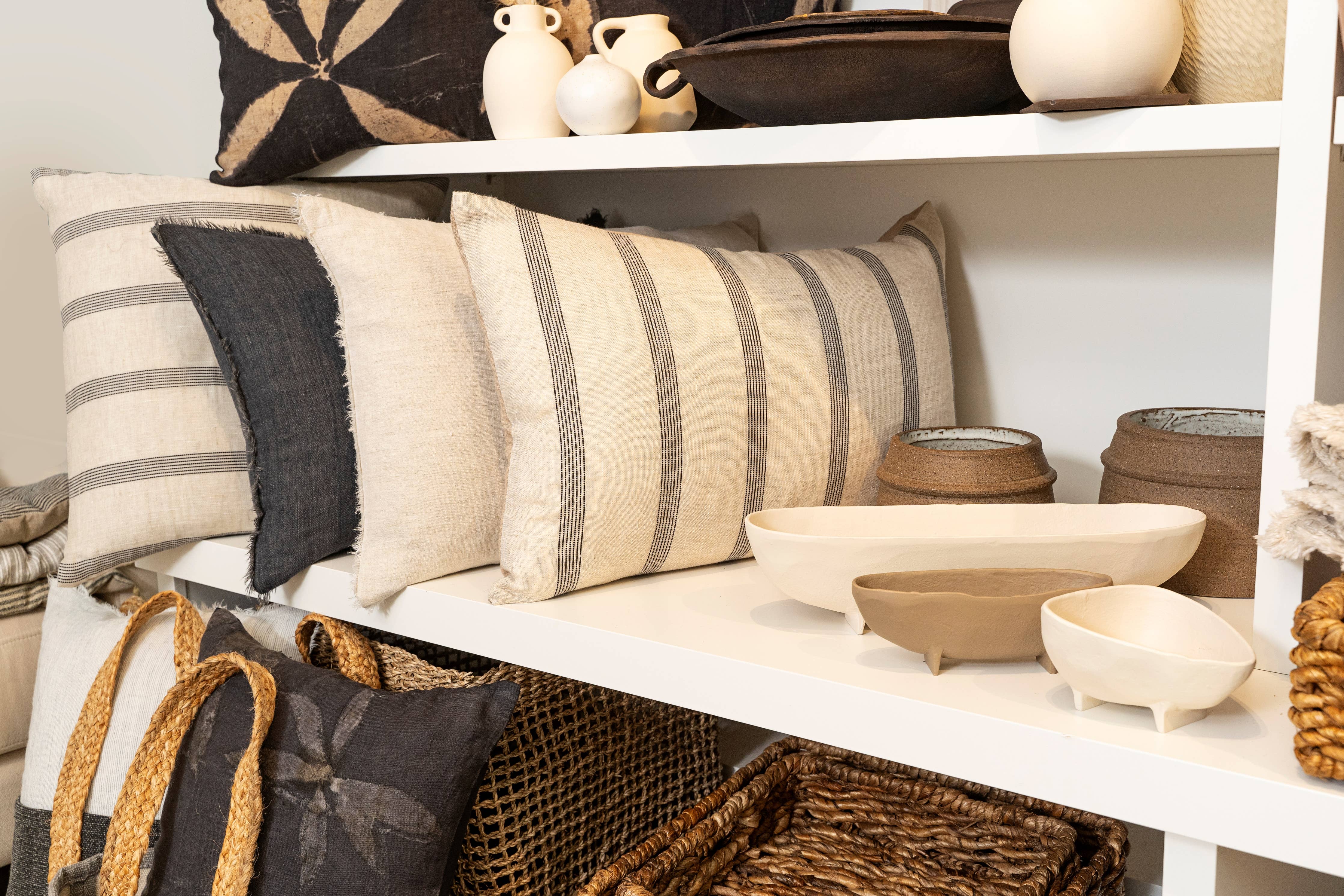 Valley Stripe Linen Pillow - Thumbnail 3