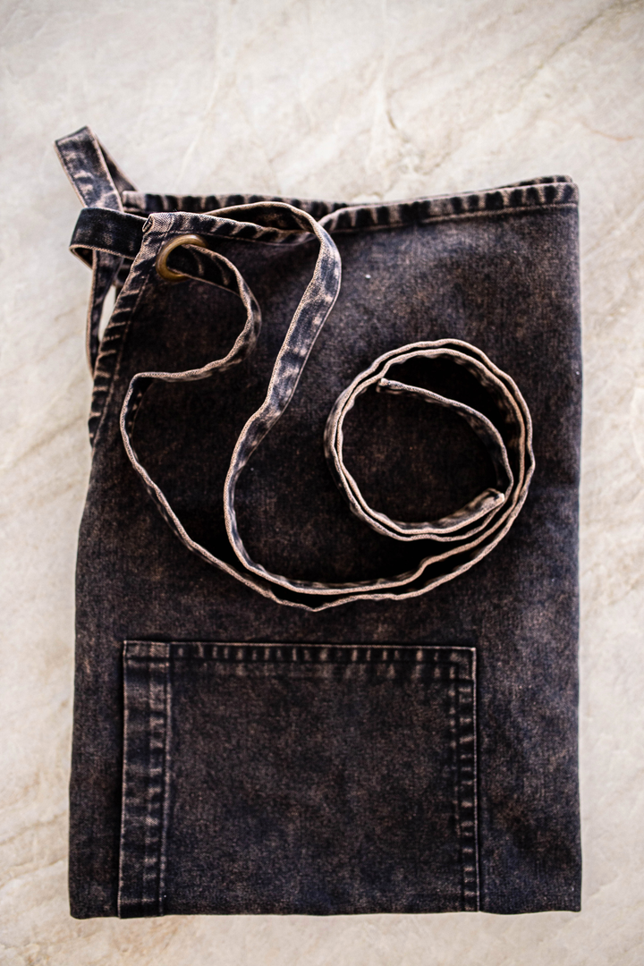 folded stone washed charcoal apron