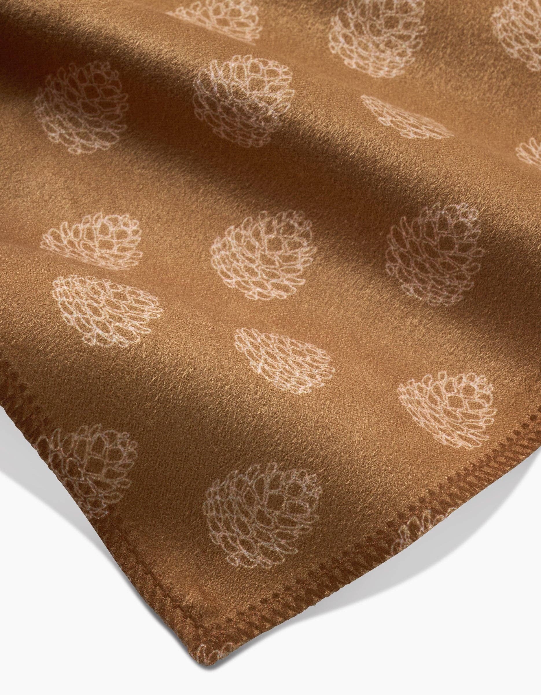 Autry Gold Dinner Napkin Set - Thumbnail 2