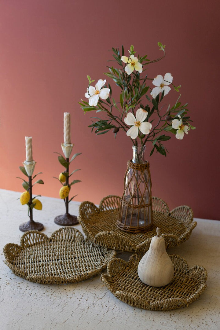 Flower-Shaped Woven Tray