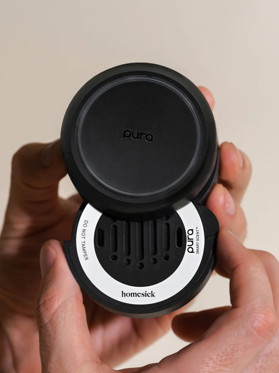 Cruise down the highway with a fragrance that invokes the best scents of your favorite road trips: a spritz of lime, leather seats,& fresh air, and cedar.