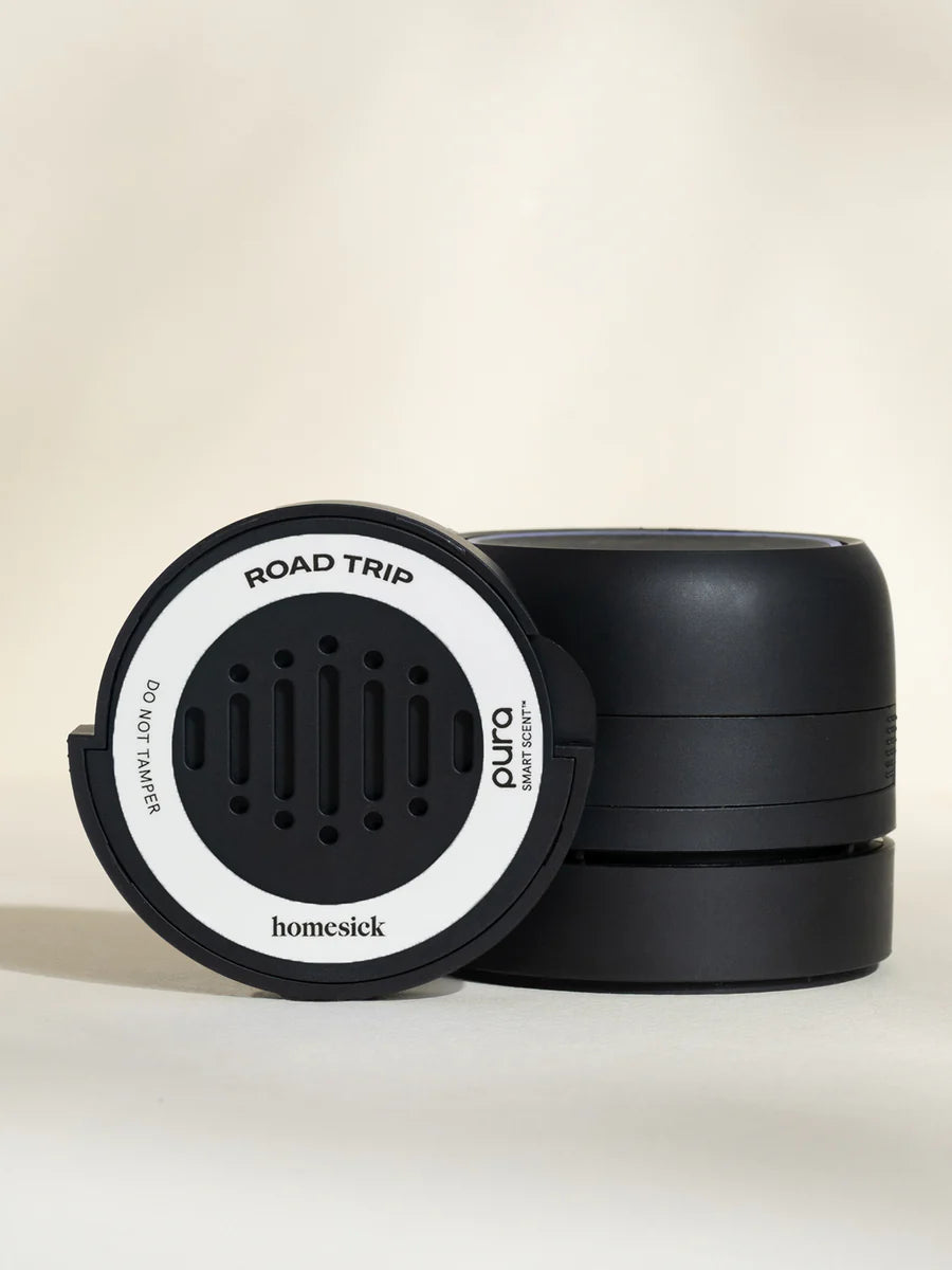 Cruise down the highway with a fragrance that invokes the best scents of your favorite road trips: a spritz of lime, leather seats,& fresh air, and cedar.