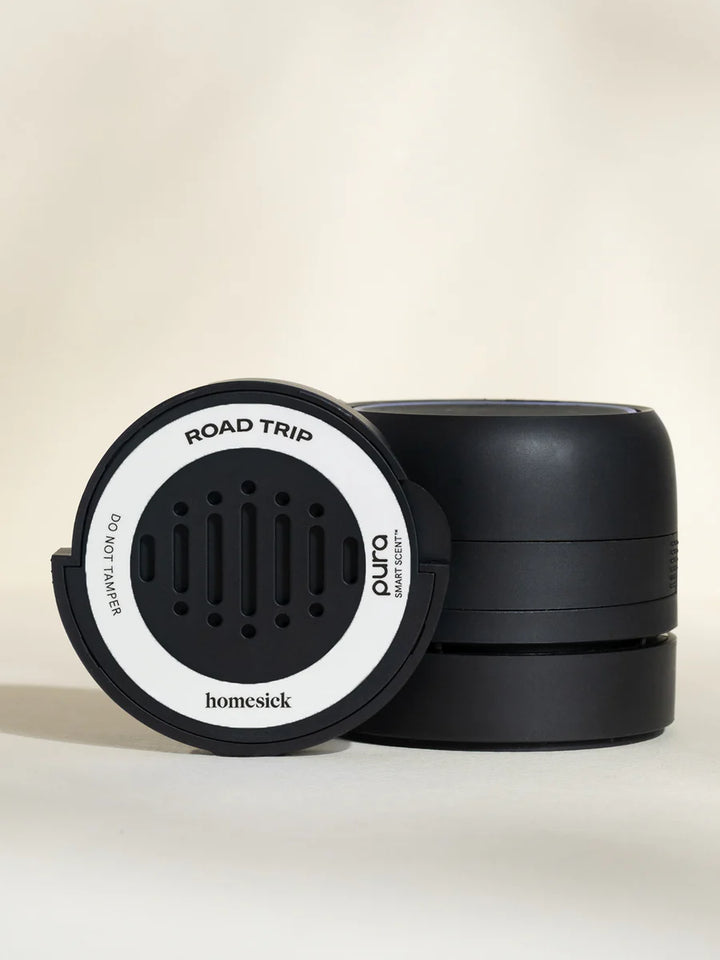 Cruise down the highway with a fragrance that invokes the best scents of your favorite road trips: a spritz of lime, leather seats,& fresh air, and cedar.