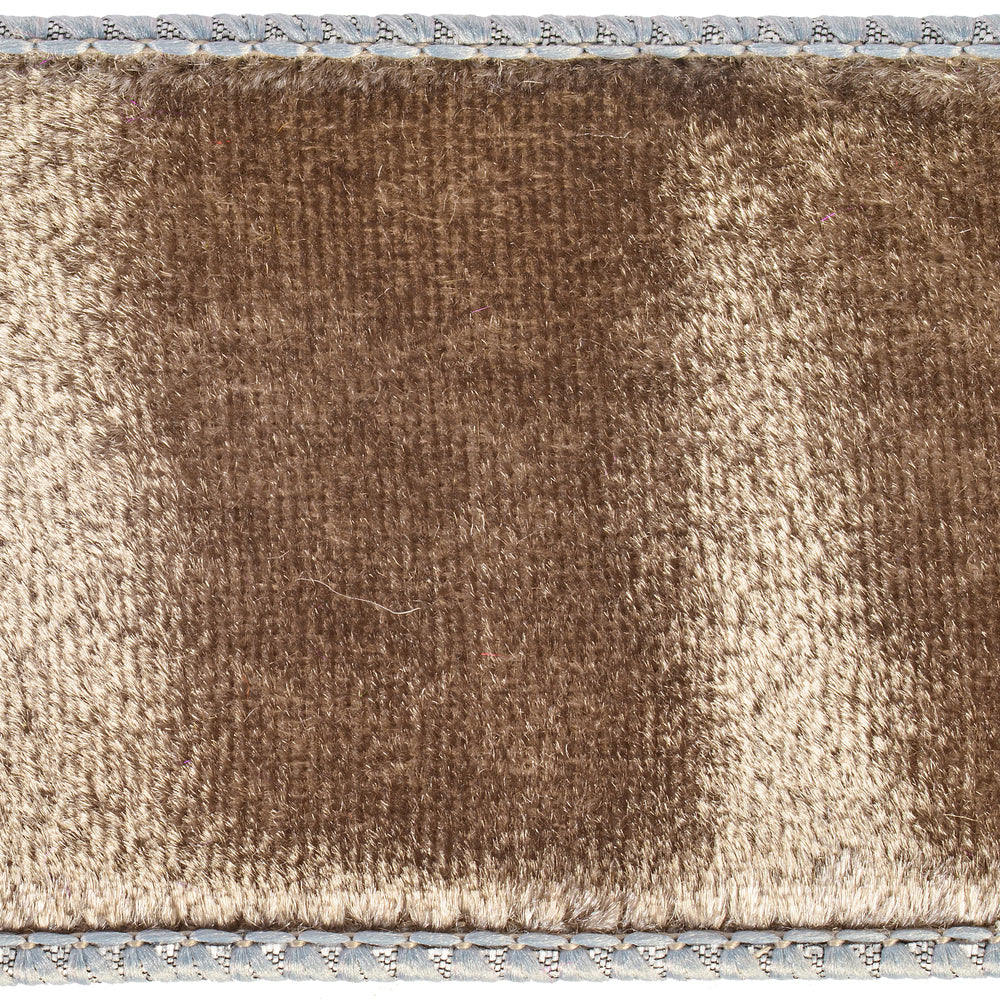 2.5" x 10yd Pewter Velvet Wired Ribbon