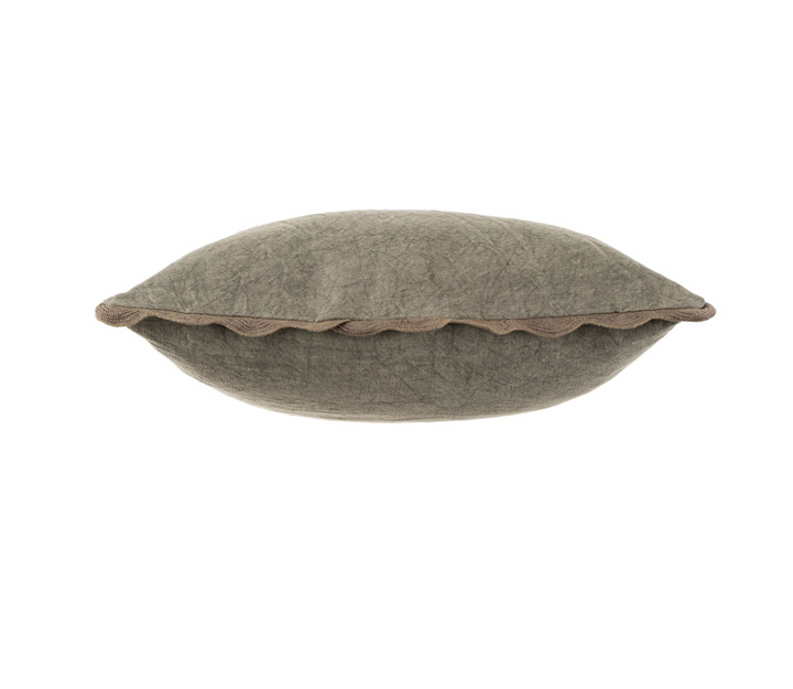 Scalloped Edge Pillow