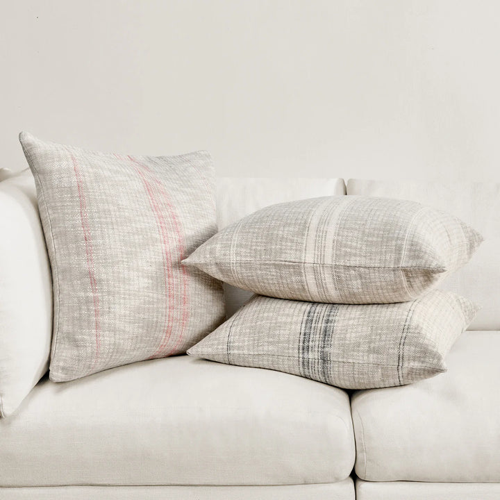 Ria Natural/Ivory 22x22 Pillow