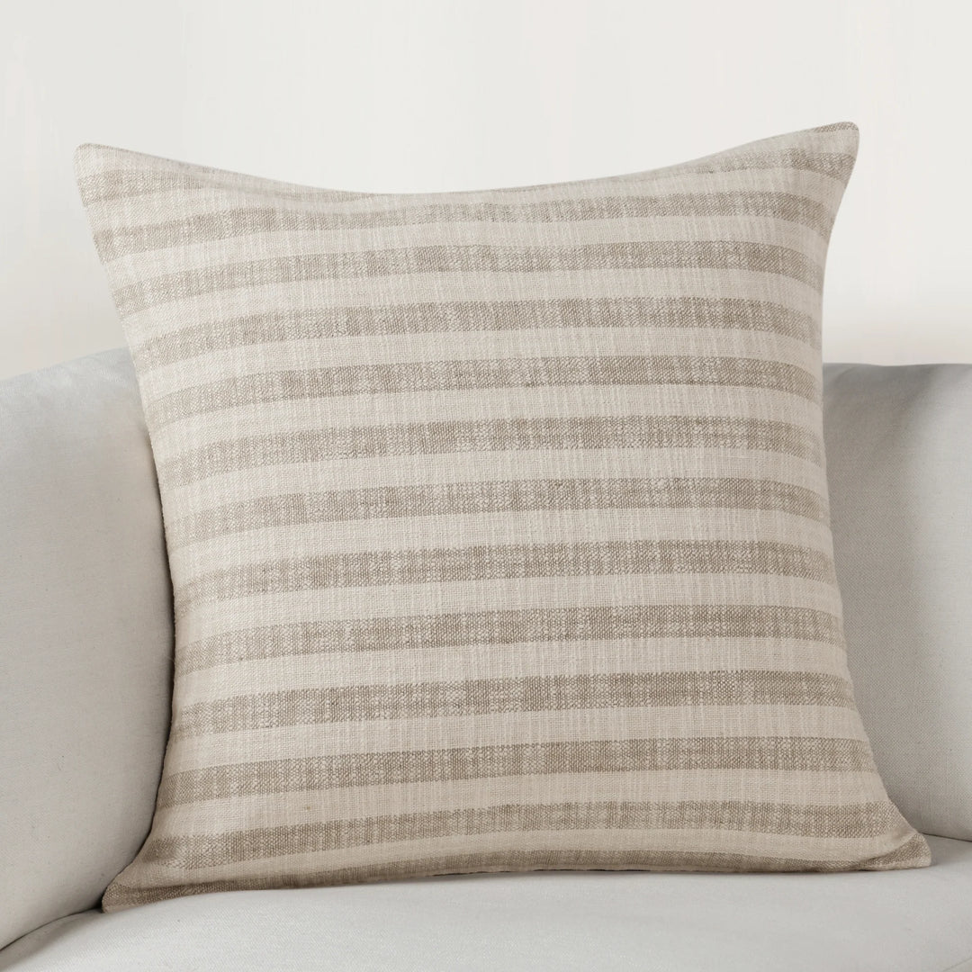 Linna Ivory/Natural 24x24 Pillow