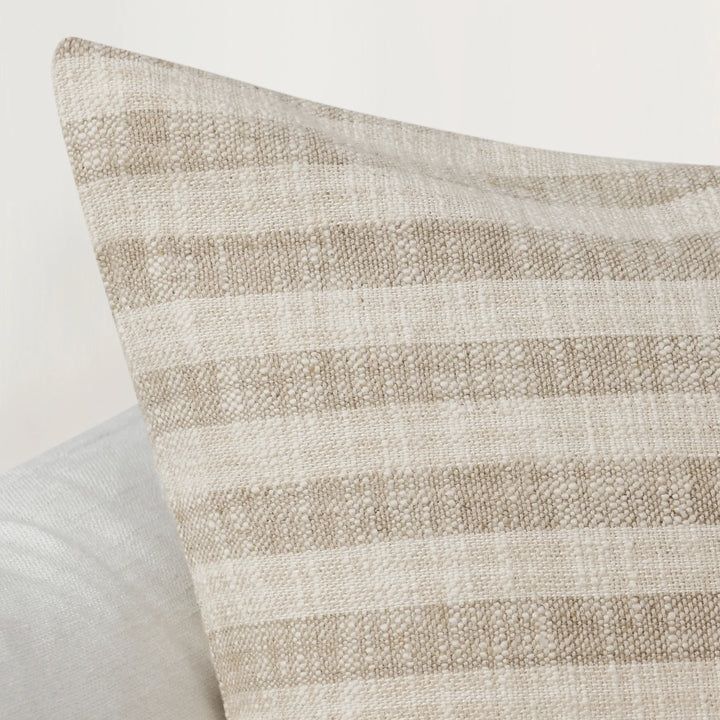 Linna Ivory/Natural 24x24 Pillow