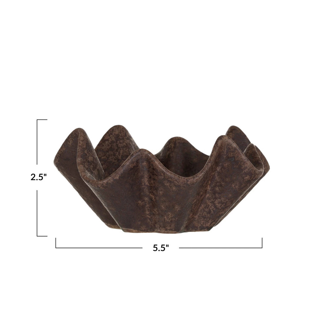 Ruffled Stoneware Dish