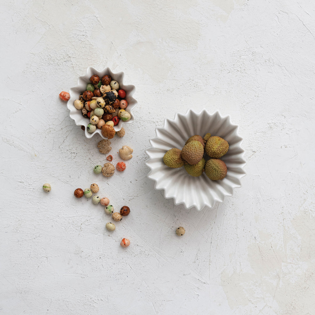 Stoneware Fluted Petite Bowl