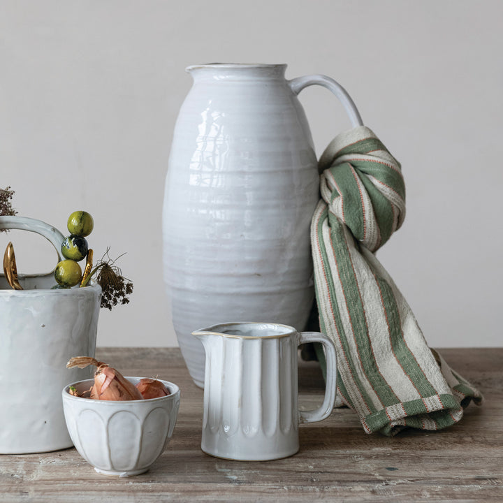 Stoneware Ribbed Creamer Vessel