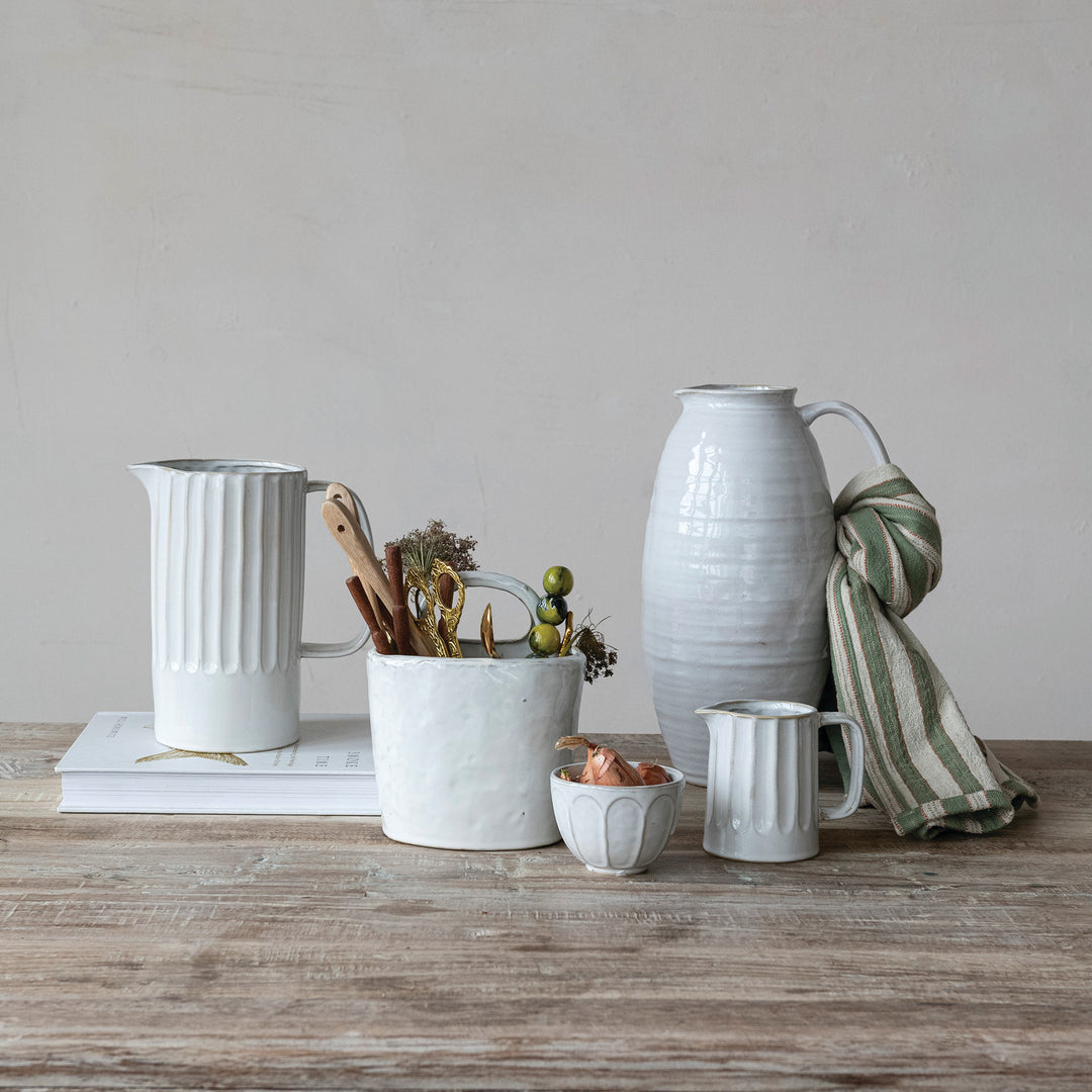 Stoneware Ribbed Creamer Vessel