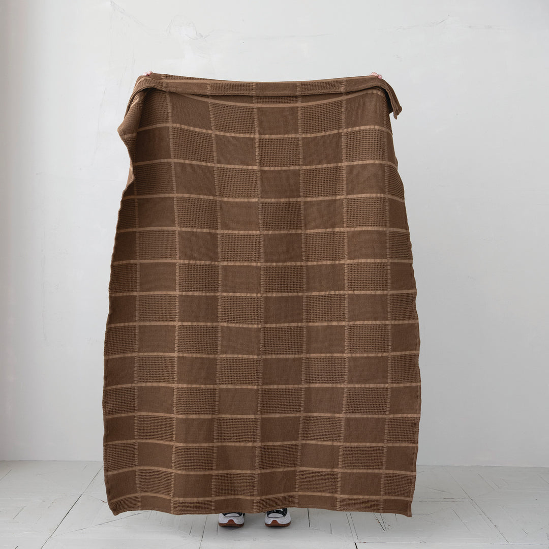 Brown Grid Pattern Waffle Weave Throw