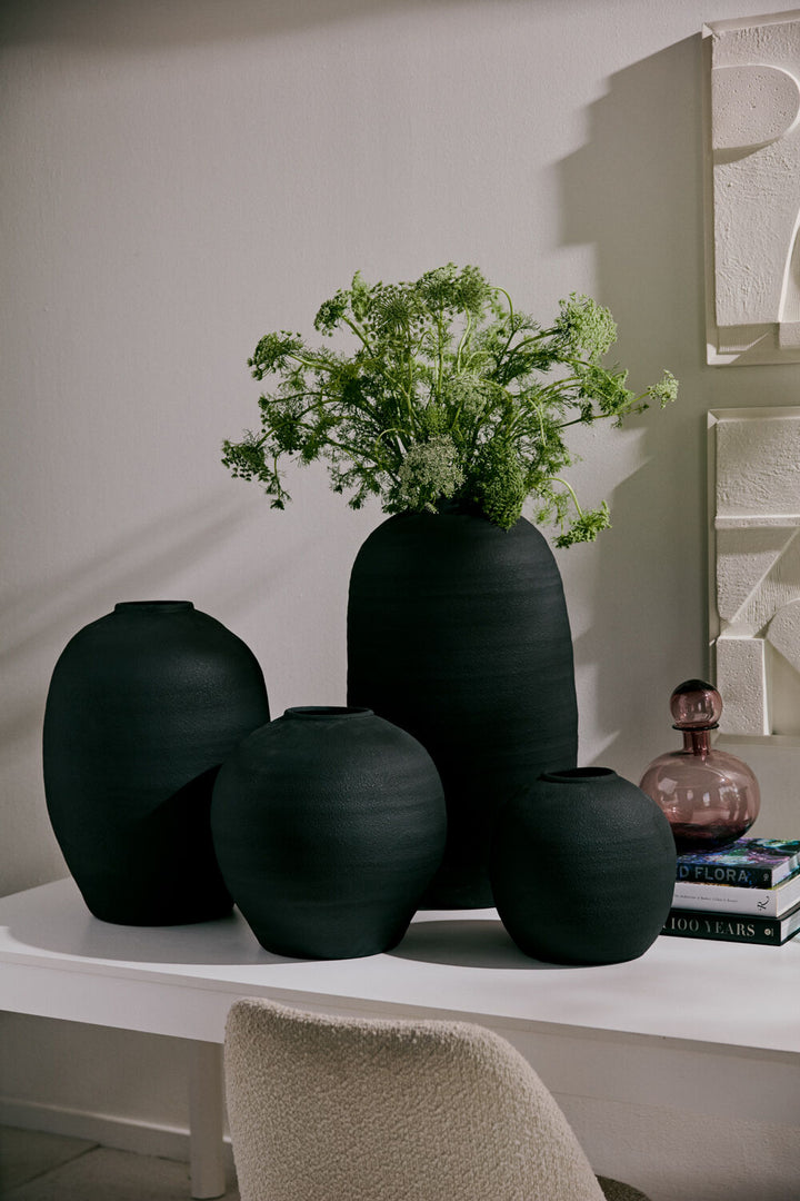 Konos Vase Collection