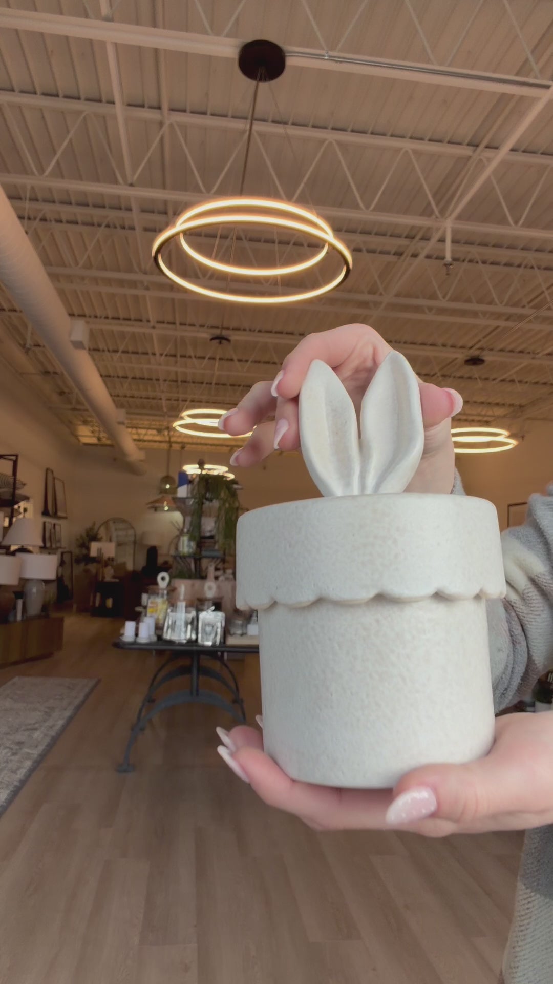 Bunnytop Canister