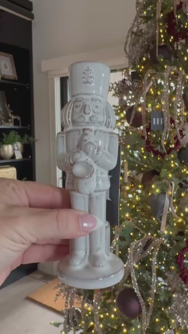 7" Nutcracker (3 ea/set)