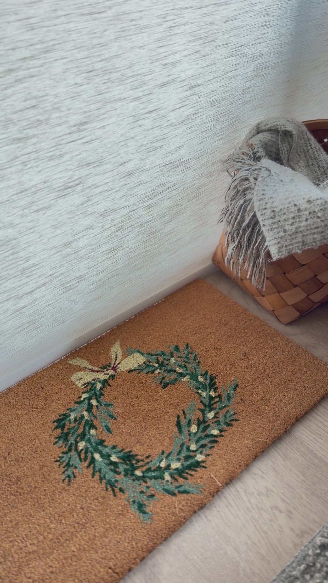 Holiday Wreath Doormat