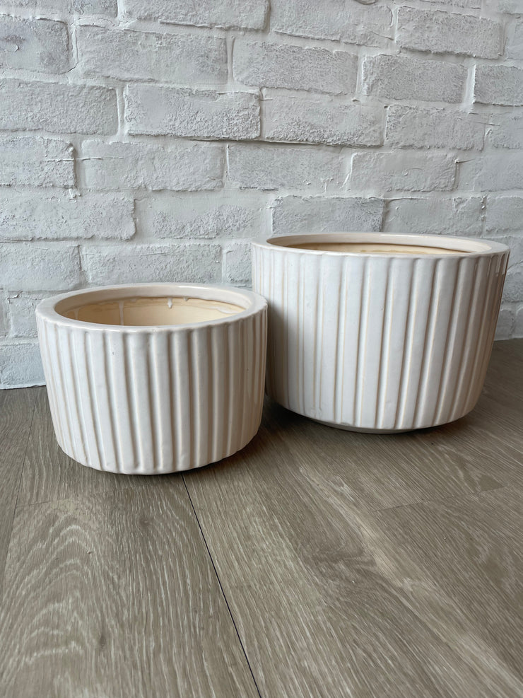 White Glazed Ribbed Planter Pots